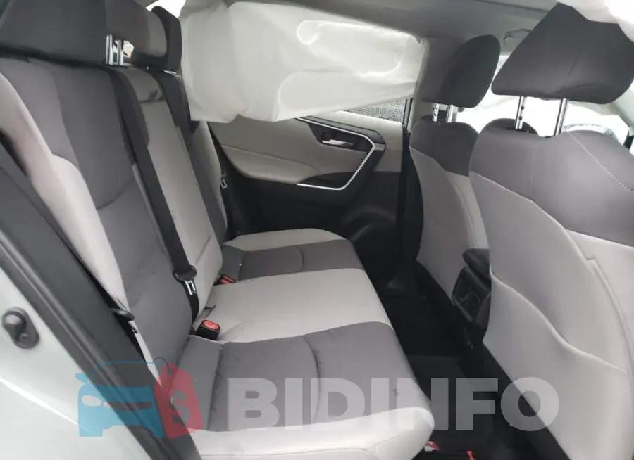 2T3R6RFV6MW013947 Photo# 11