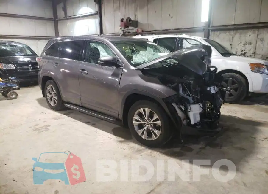 5TDBKRFH6GS326574 Photo# 4