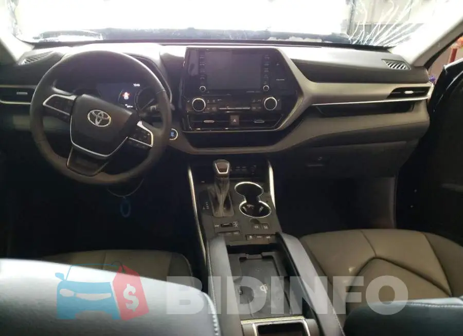 5TDGZRBH2NS586717 Photo# 8