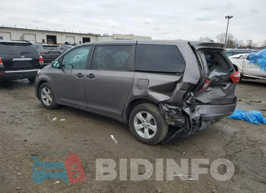 5TDZZ3DCXHS833204 Photo# 2