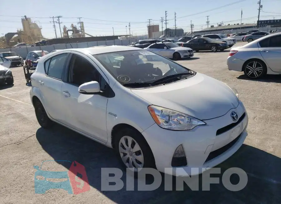 JTDKDTB31E1065303 Photo# 4