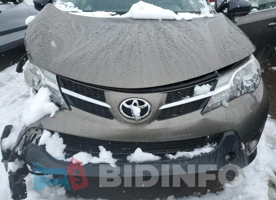 JTMBFREV2FD174122 Photo# 11