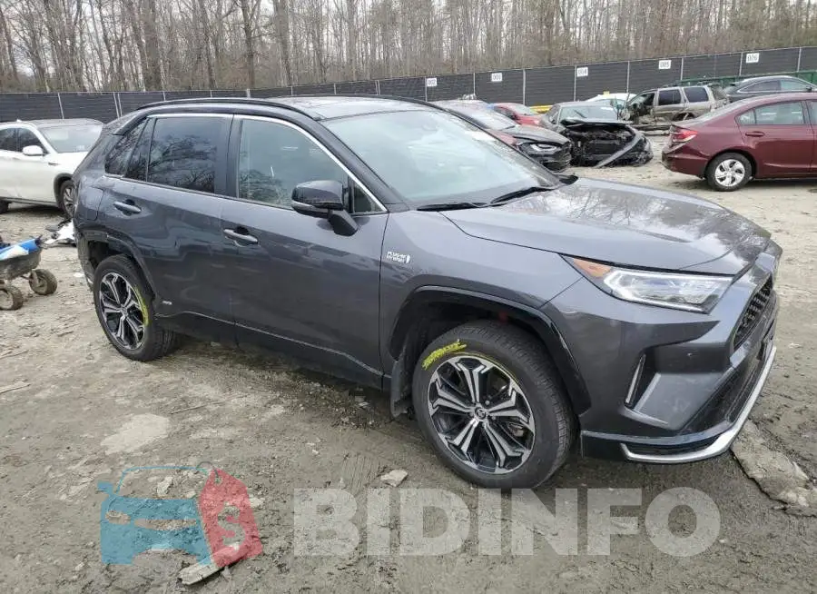 JTMFB3FV4MD008433 Photo# 4
