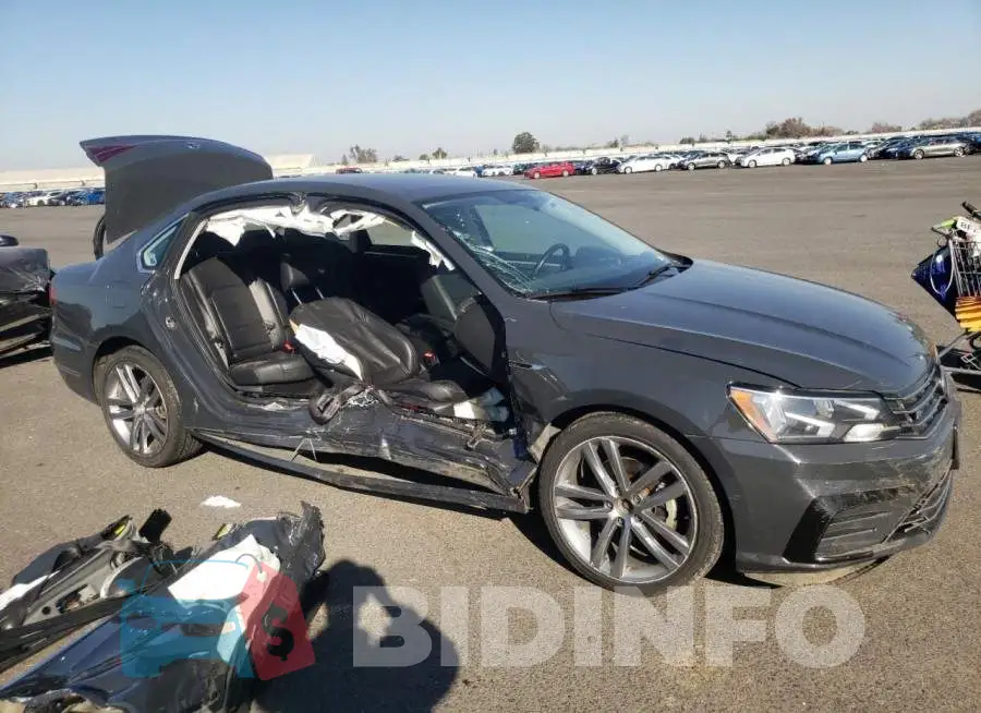 1VWDT7A39HC012164 Photo# 4