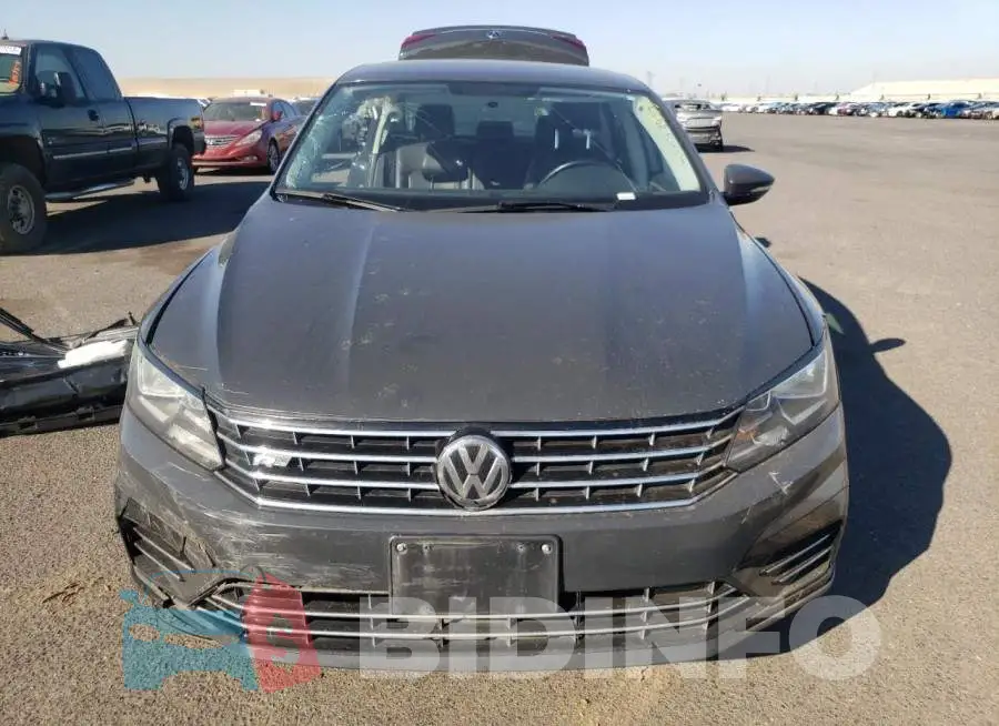 1VWDT7A39HC012164 Photo# 5