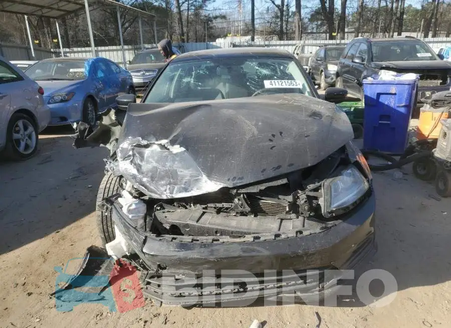 3VW2B7AJ8HM214517 Photo# 5