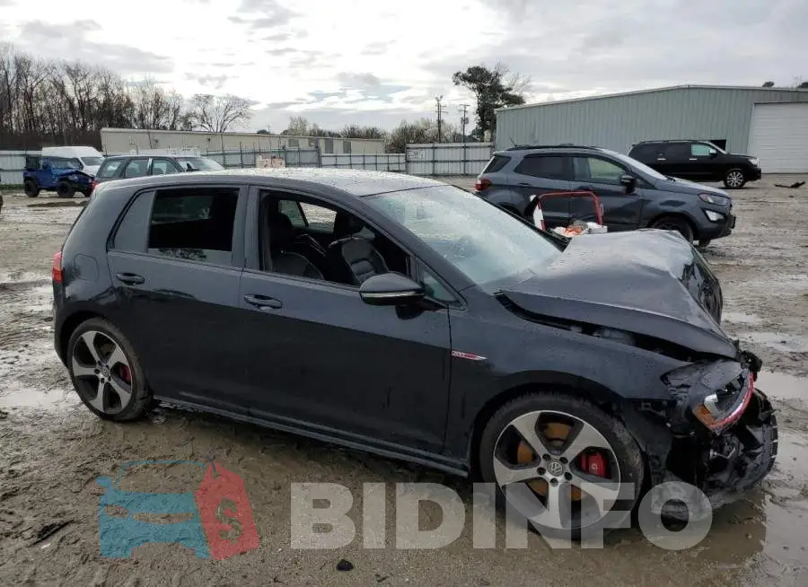 3VW447AU4HM021861 Photo# 4