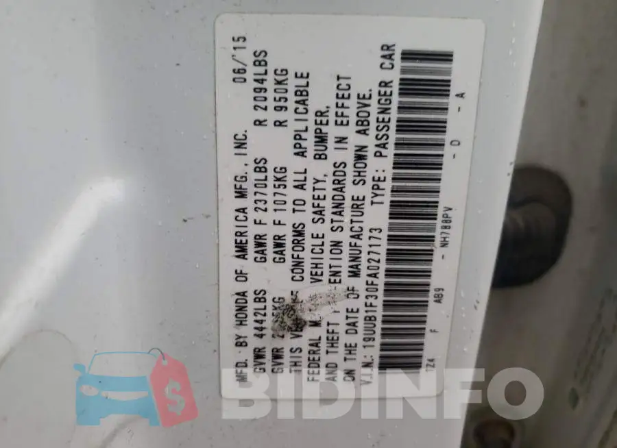 19UUB1F30FA027173 Photo# 13