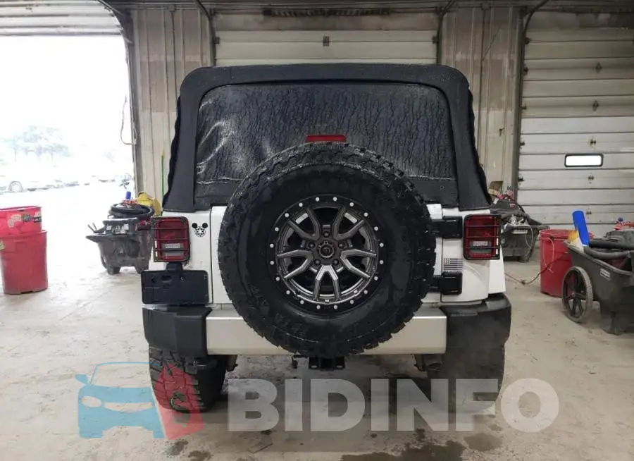 1C4BJWEG1FL558039 Photo# 6