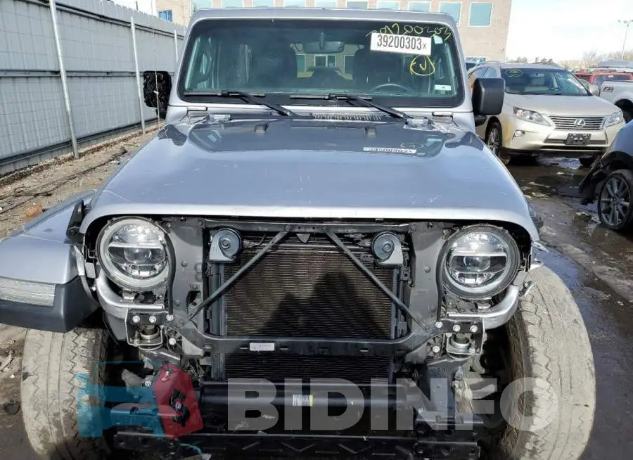 1C4HJXEG8JW124417 Photo# 5