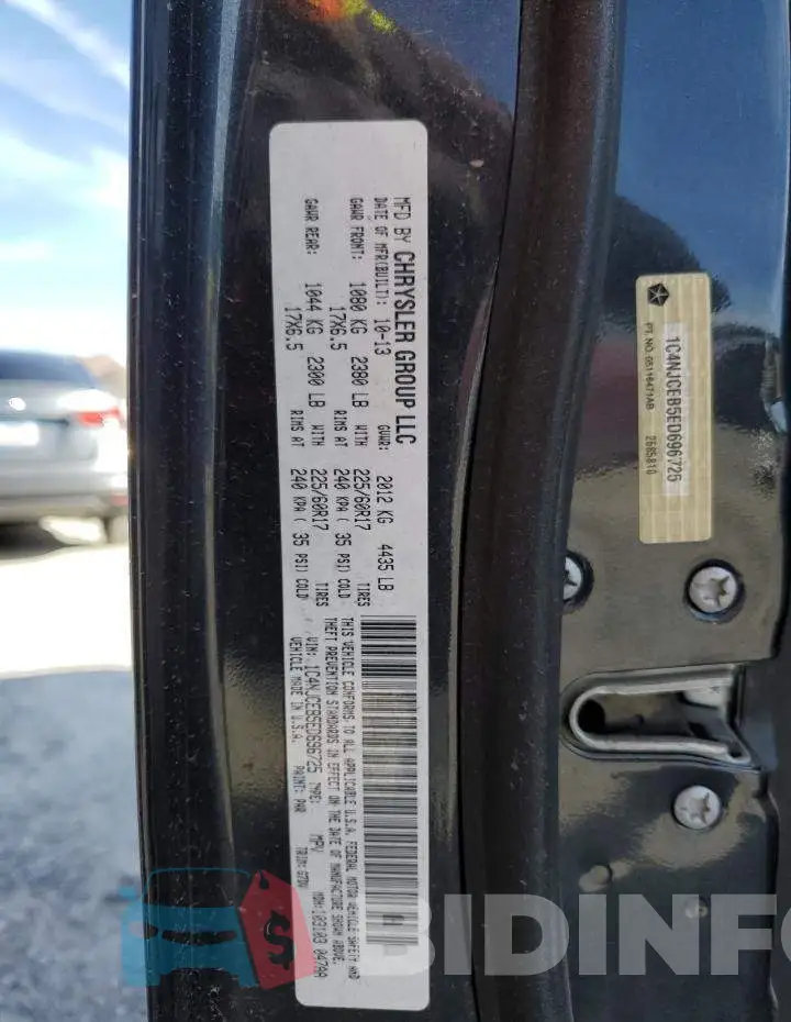 1C4NJCEB5ED696725 Photo# 13