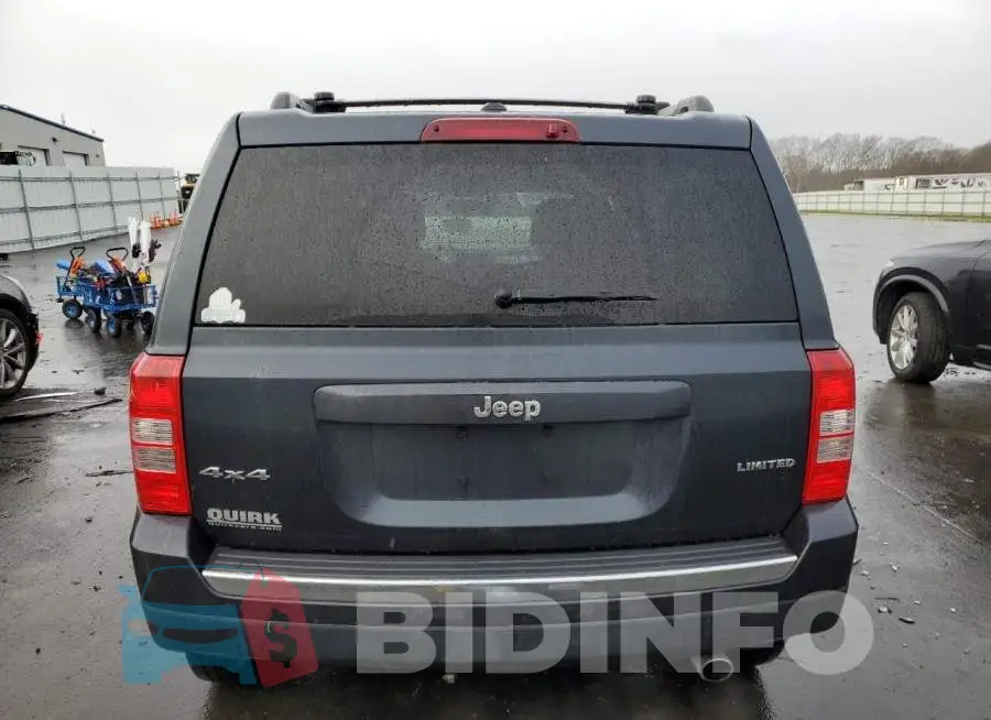 1C4NJRCB6ED684864 Photo# 6
