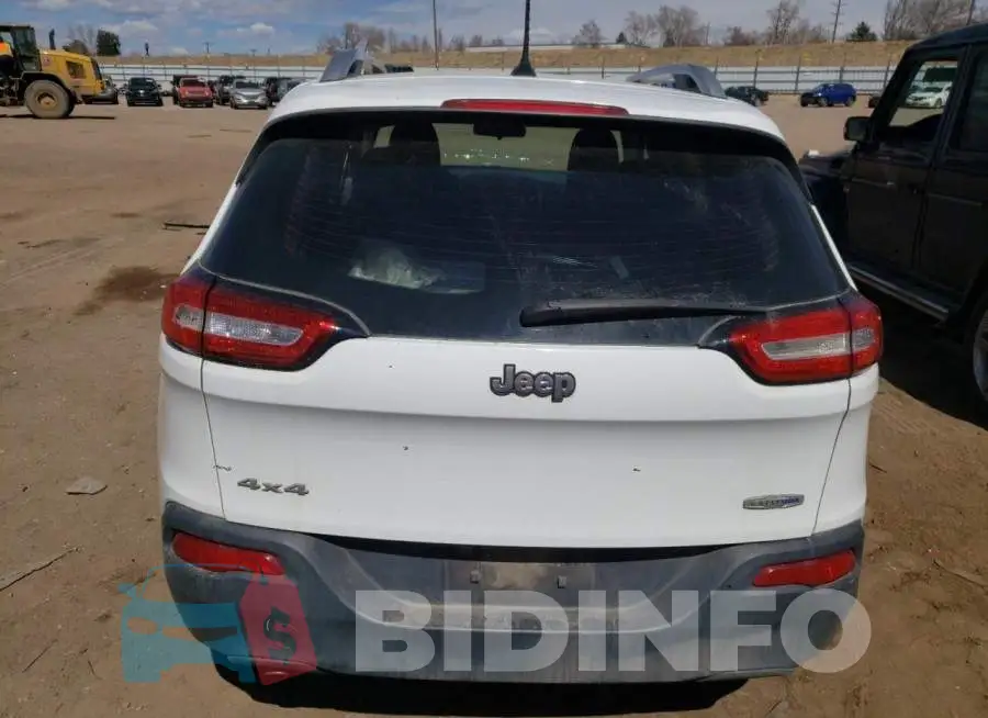 1C4PJMCB4EW164372 Photo# 6