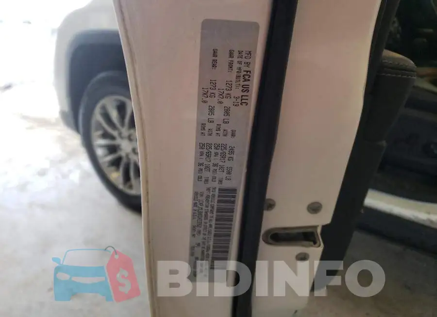 1C4PJMLBXKD423762 Photo# 13
