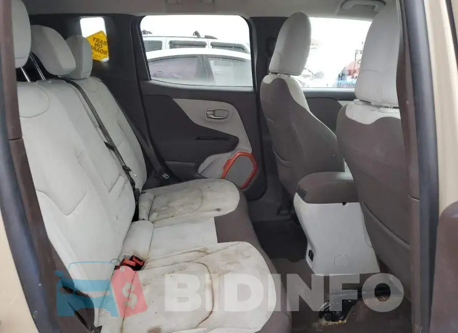 ZACCJBBT1GPC79864 Photo# 10