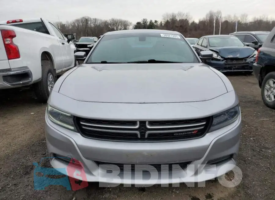 2C3CDXBG4FH874106 Photo# 5