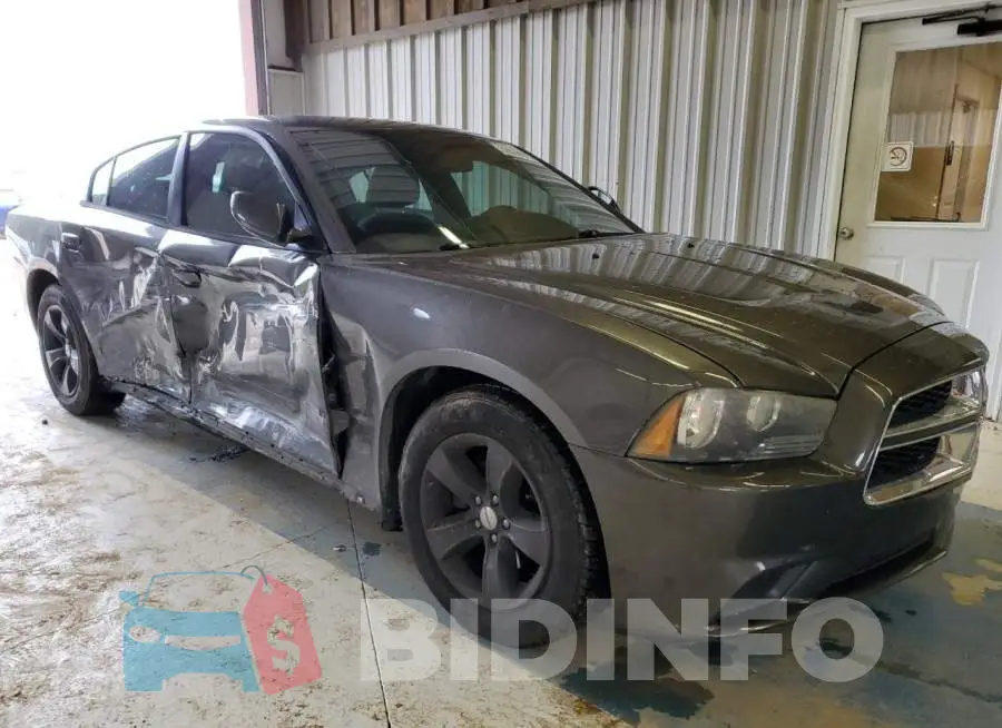 2C3CDXBG6EH130036 Photo# 4