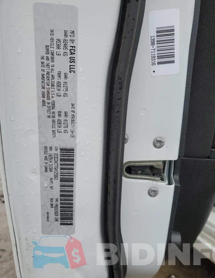 2C3CDXCT7GH125863 Photo# 12