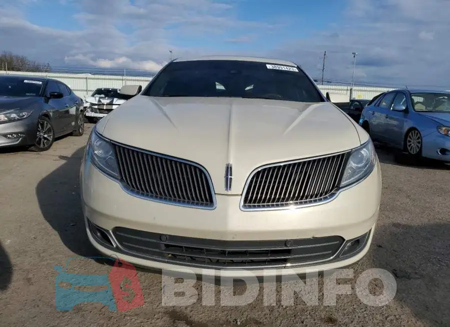 1LNHL9DK9EG603906 Photo# 5