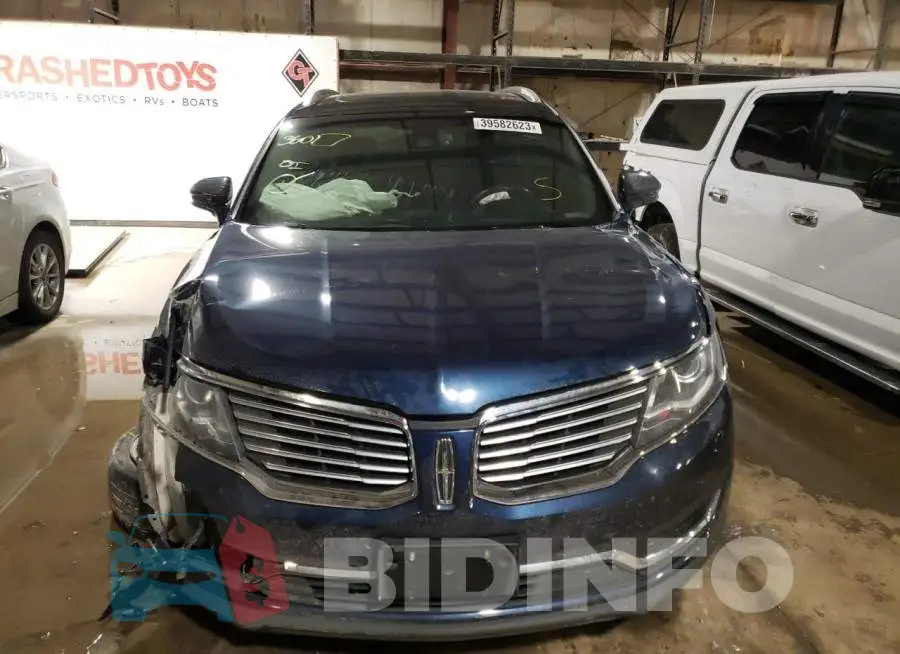 2LMPJ8LP9HBL48490 Photo# 5