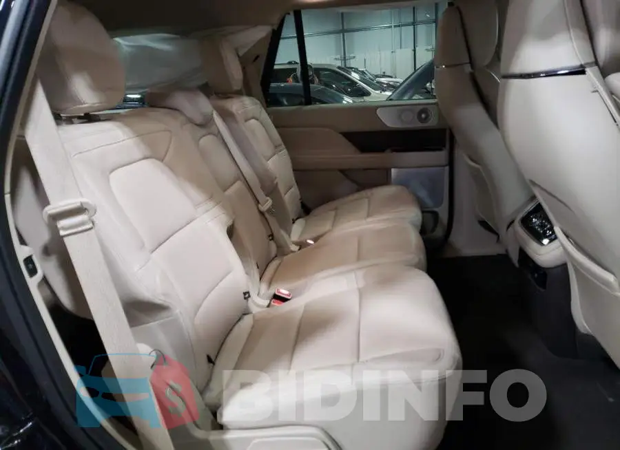 5LMJJ2LT9MEL12368 Photo# 11