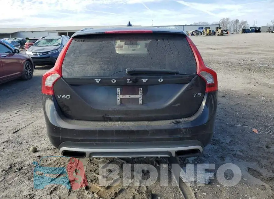 YV126MEB6F1188674 Photo# 6