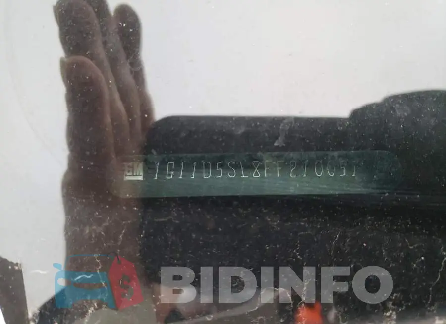 1G11D5SL8FF210051 Photo# 12
