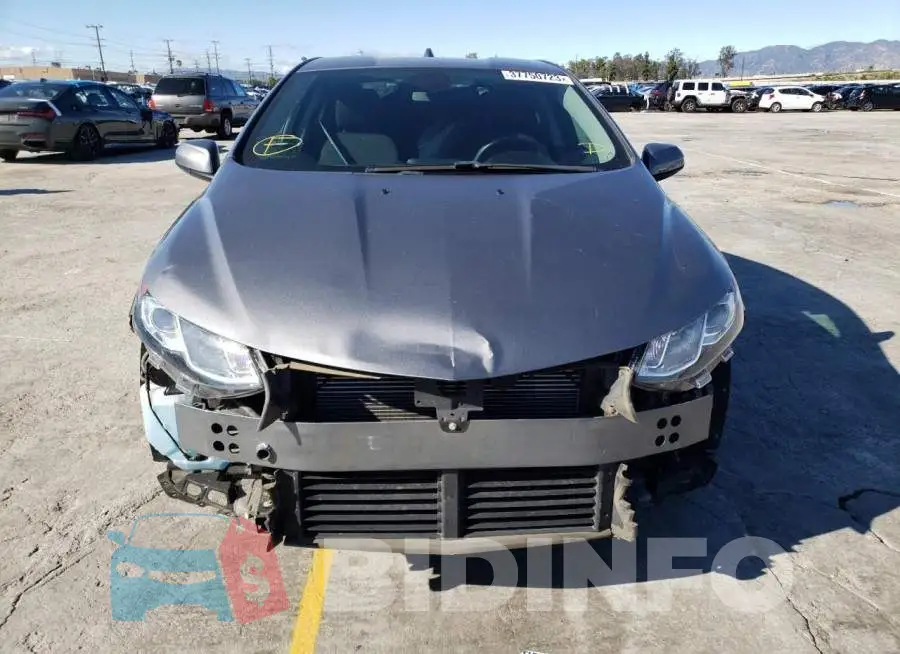 1G1RC6S55JU155916 Photo# 5