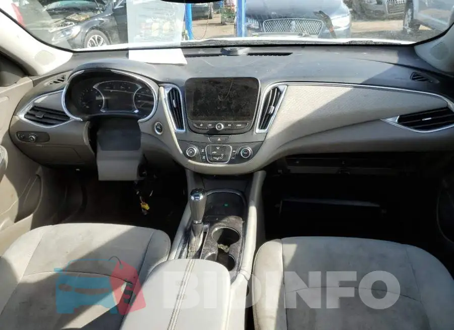 1G1ZD5ST5JF148135 Photo# 8