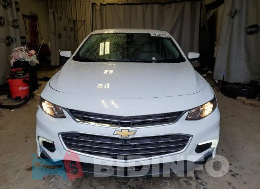 1G1ZD5ST7JF110888 Photo# 5