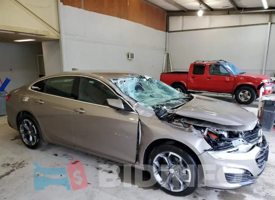 1G1ZD5ST8PF140524 Photo# 4