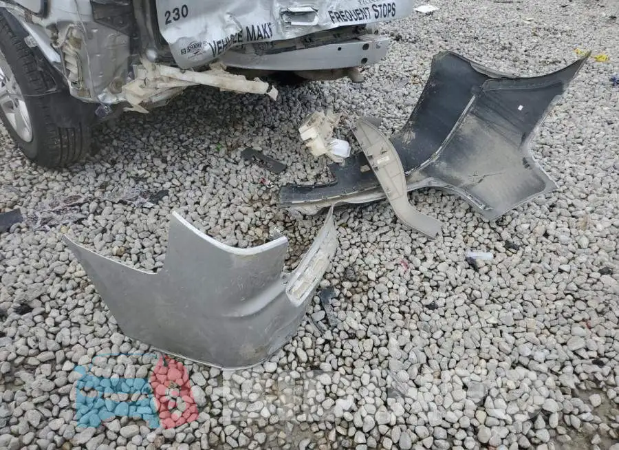 1GNKRFED8EJ194122 Photo# 13