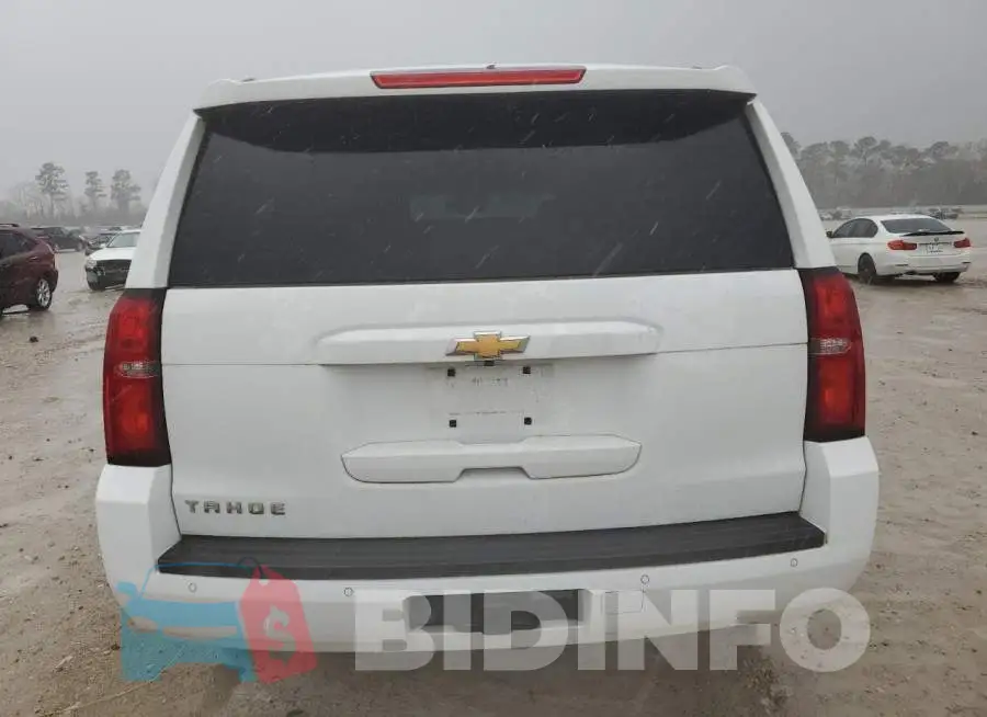 1GNSCBKC4JR110640 Photo# 6