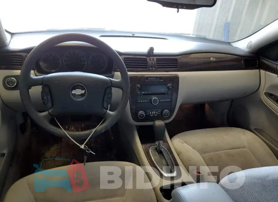 2G1WB5E37G1104027 Photo# 8