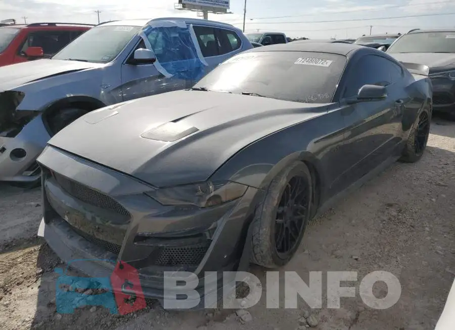 1FA6P8CF2K5196328 Photo# 1