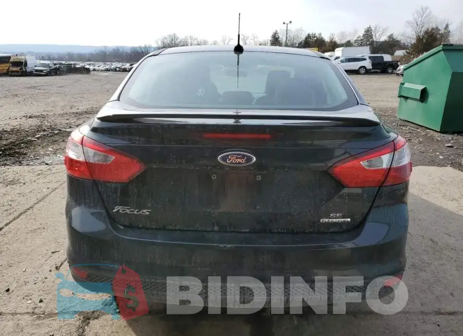 1FADP3F20EL333723 Photo# 6