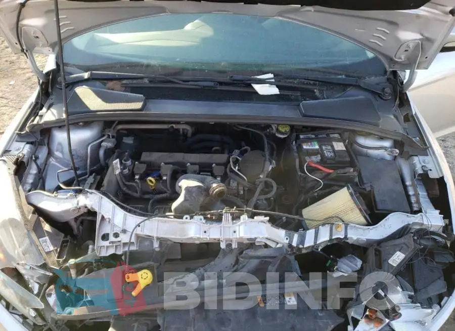 1FADP3F20FL242890 Photo# 11