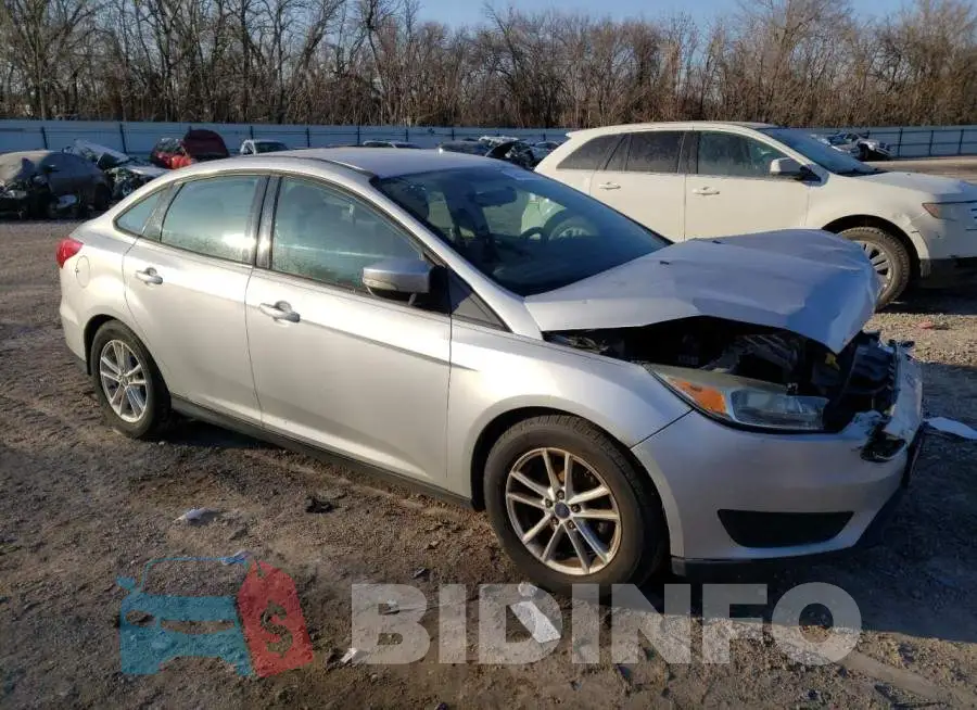 1FADP3F20FL242890 Photo# 4