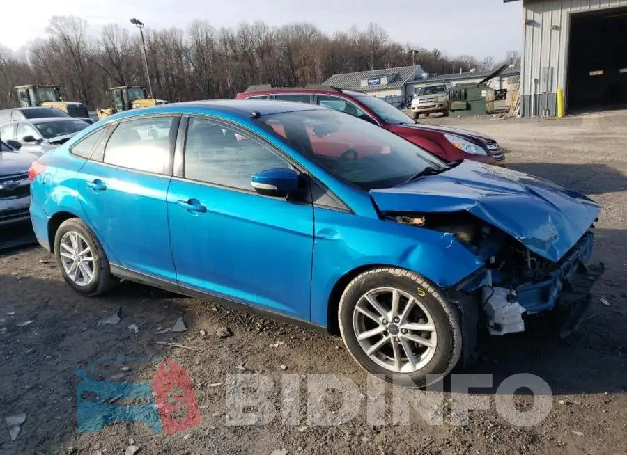1FADP3F22FL272943 Photo# 4