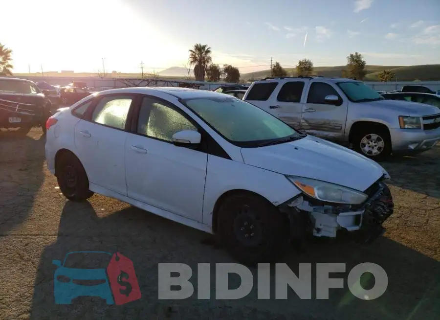 1FADP3F25FL262035 Photo# 4
