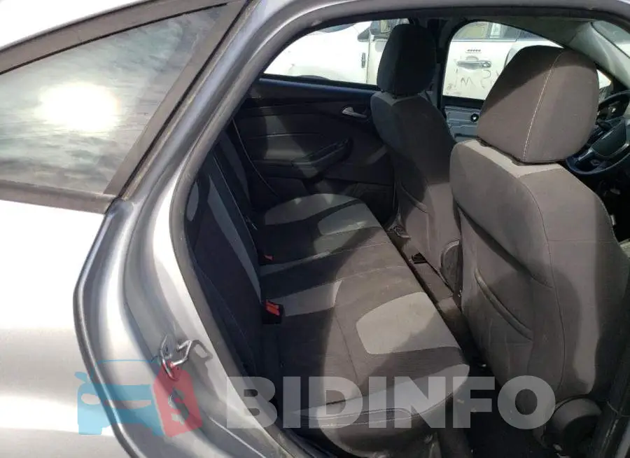 1FADP3F27EL286318 Photo# 10