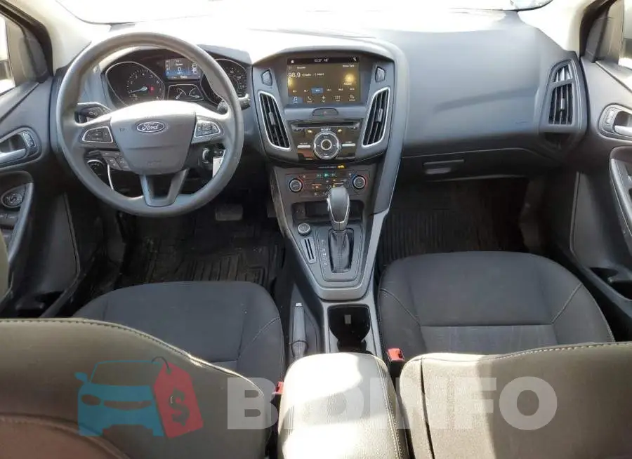1FADP3M22HL332015 Photo# 8