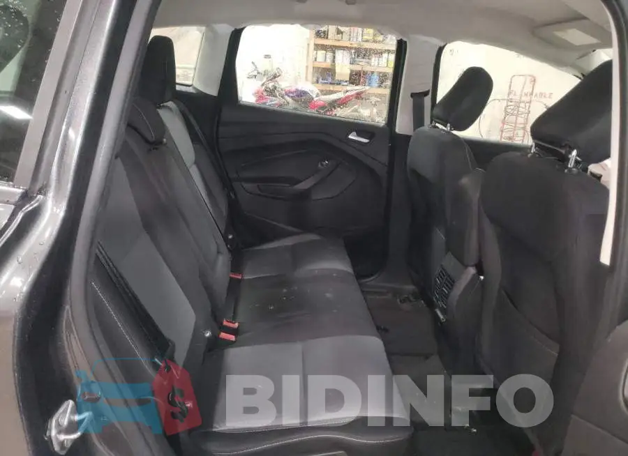 1FADP5AU8JL104978 Photo# 10