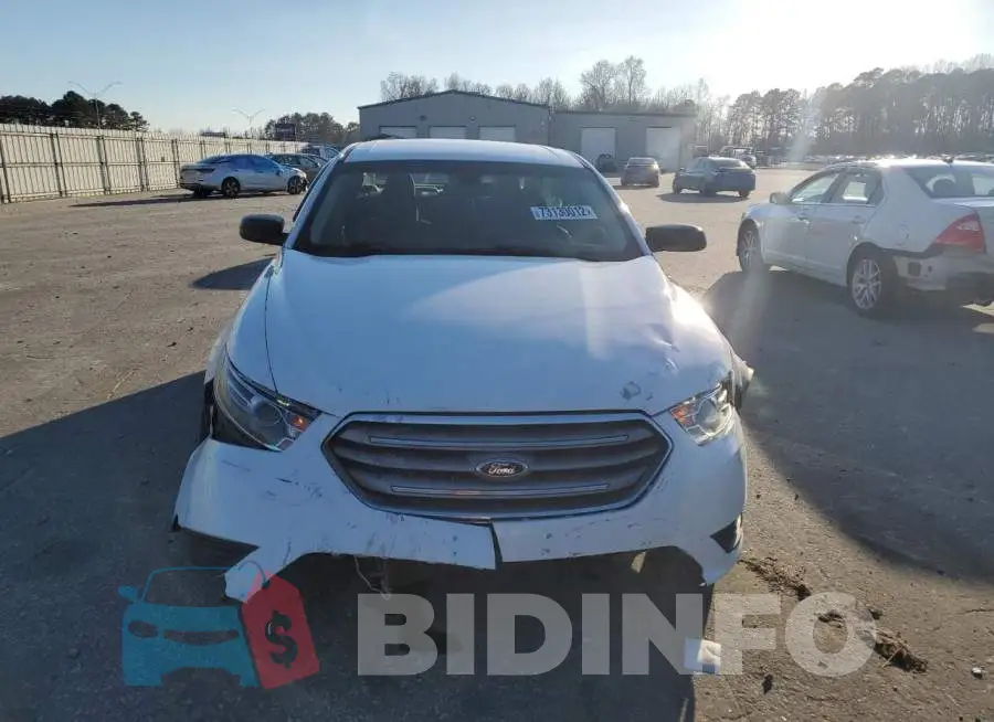 1FAHP2D88FG153788 Photo# 5