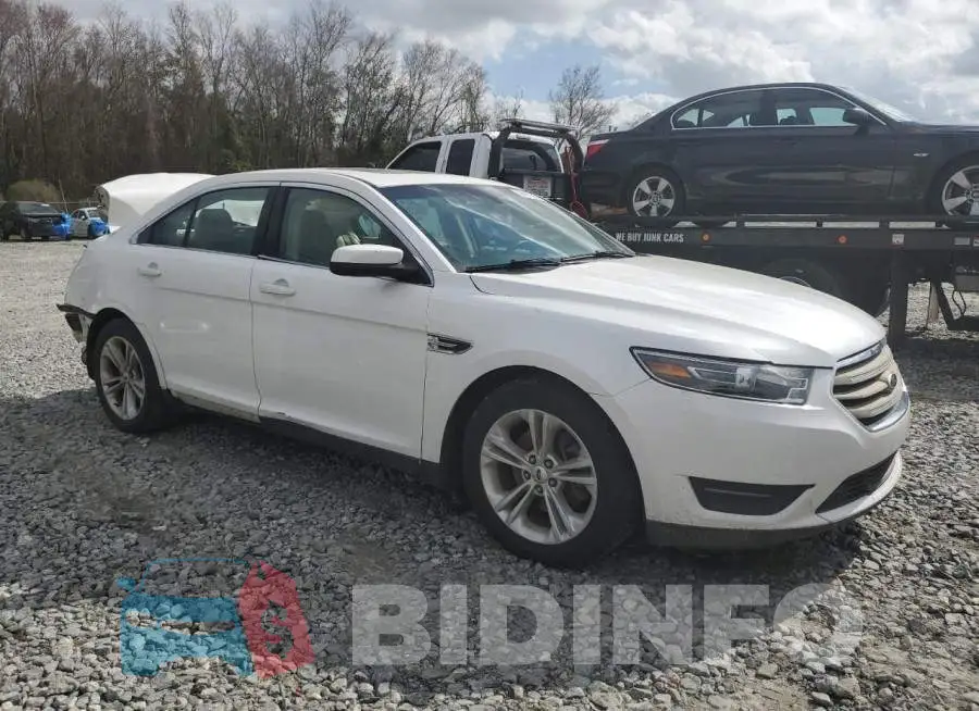 1FAHP2E85FG193597 Photo# 4