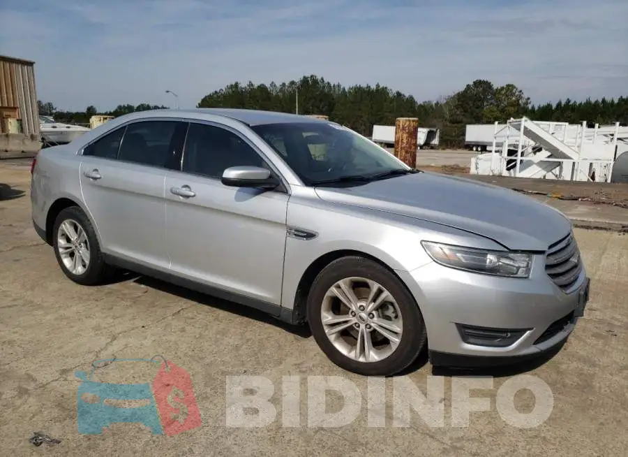 1FAHP2E88FG112723 Photo# 4