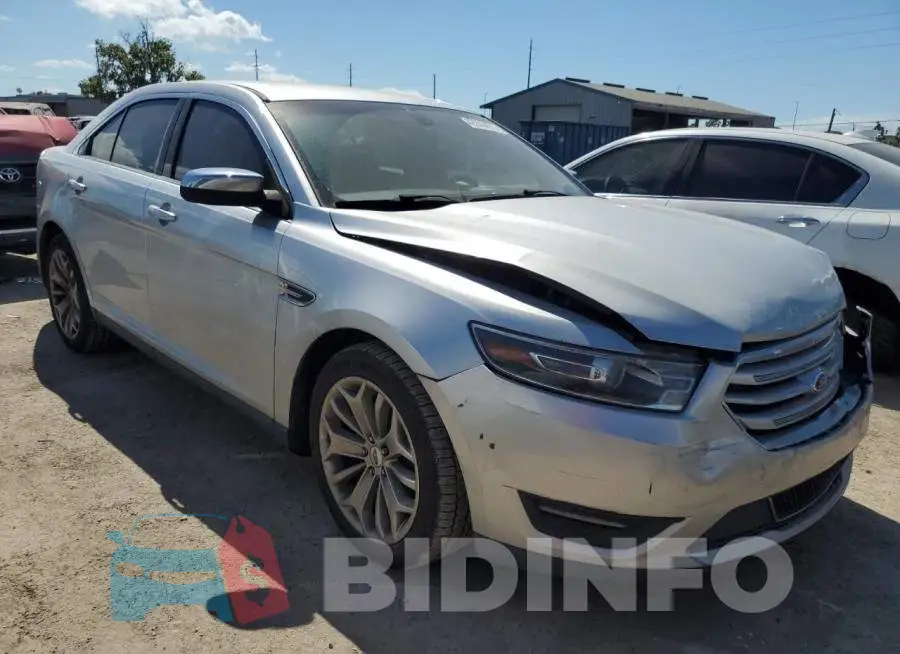 1FAHP2F83FG146809 Photo# 4