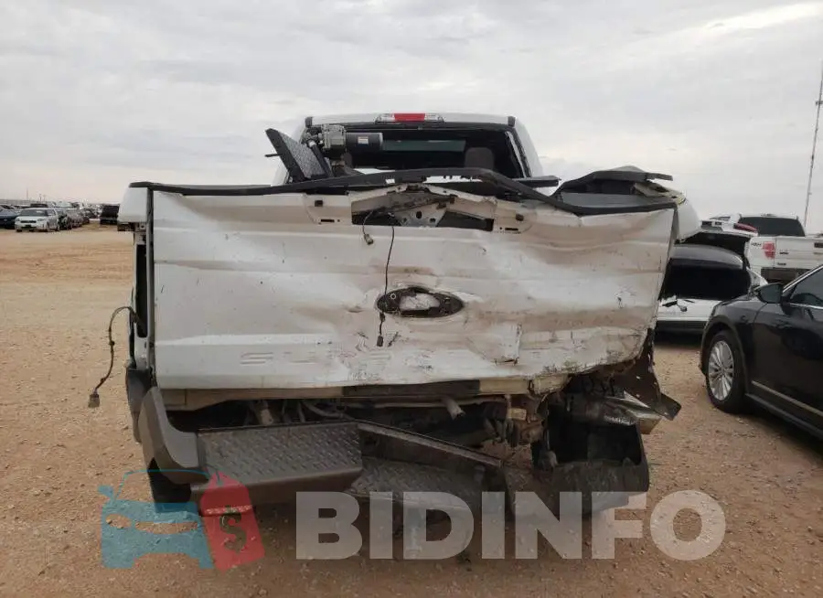 1FT7W2BT4JEB04706 Photo# 6