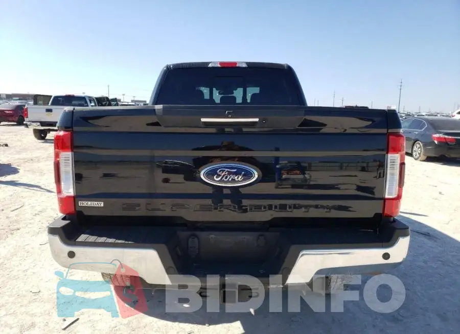 1FT7W2BT5JEB81715 Photo# 6
