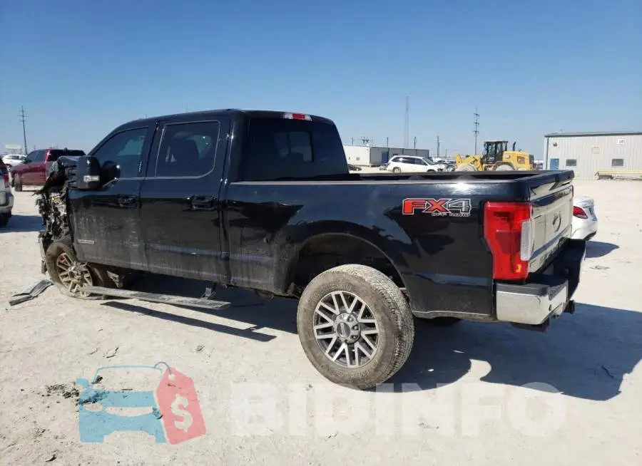 1FT7W2BT5JEB81715 Photo# 2